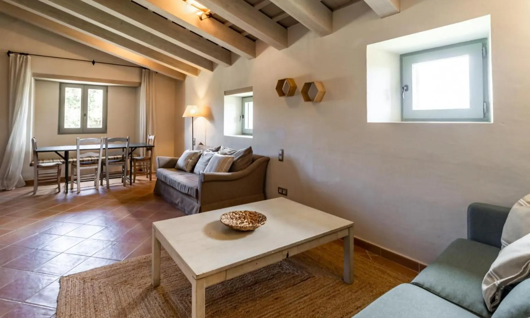 Masia Exclusiva En El Baix Emporda Monells Alpehytte