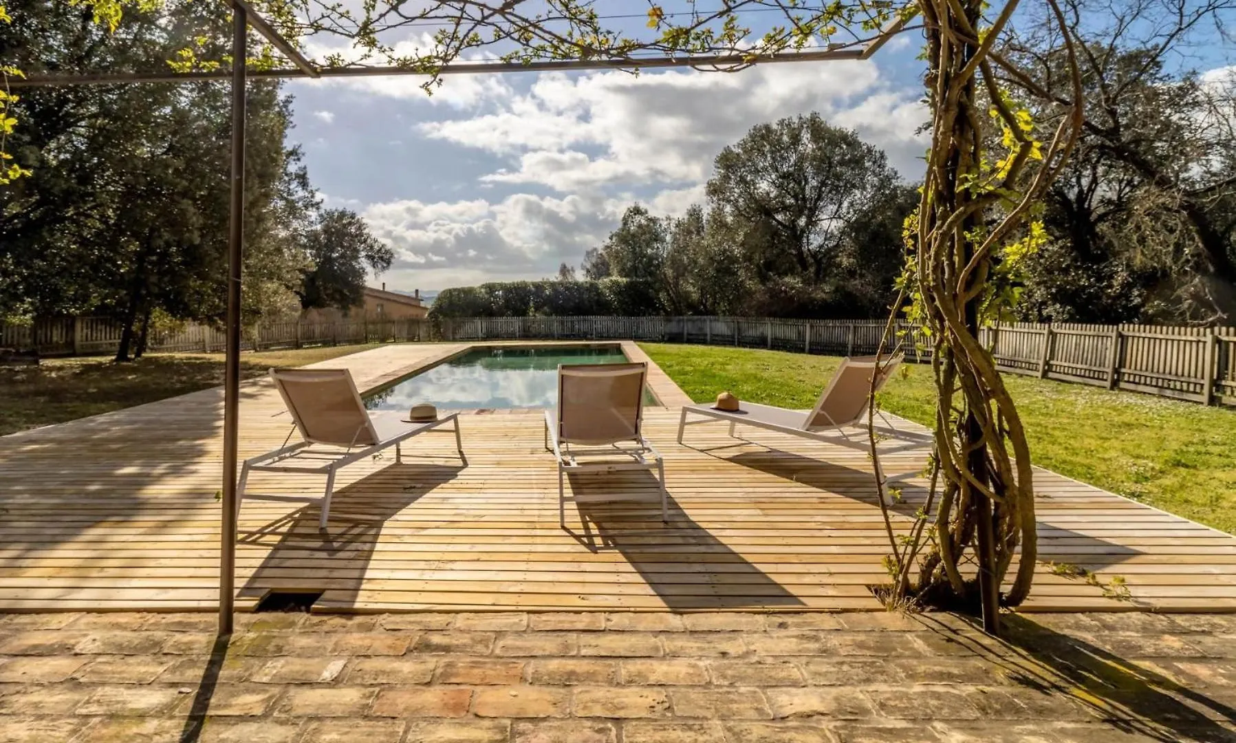 Masia Exclusiva En El Baix Emporda Monells