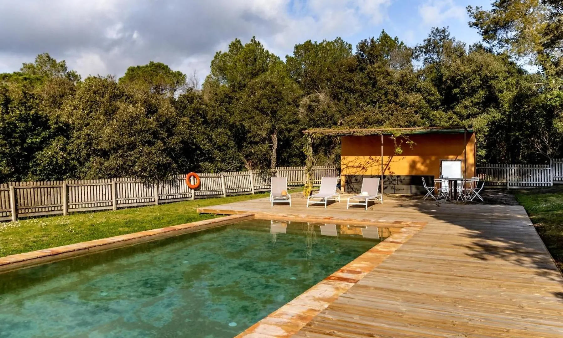 Alpehytte Masia Exclusiva En El Baix Emporda Monells